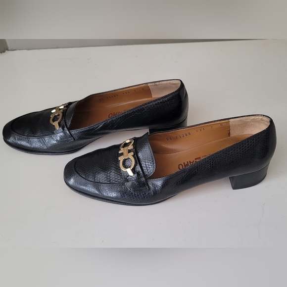 Salvatore Ferragamo Black Leather Heeled Loafers with Gold Hardware - Picture 4 of 11